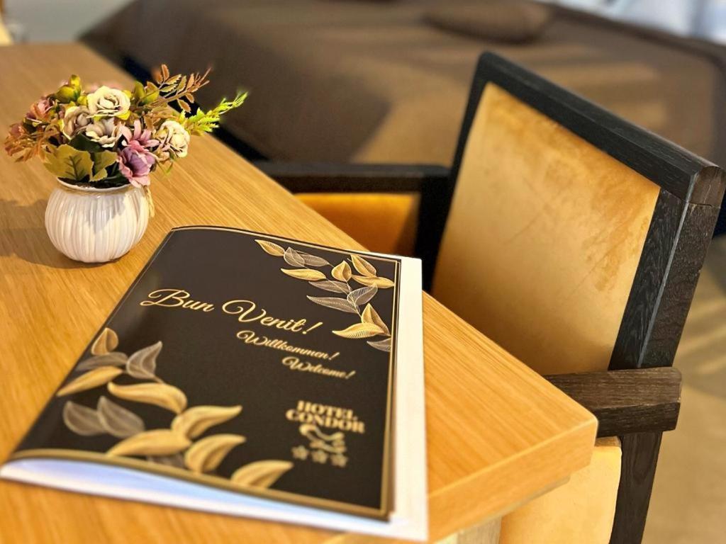 Hotel Condor トゥルチャ エクステリア 写真