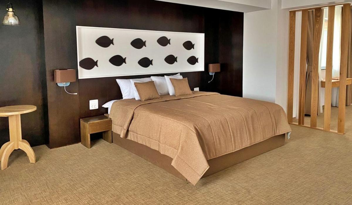 Hotel Condor トゥルチャ エクステリア 写真